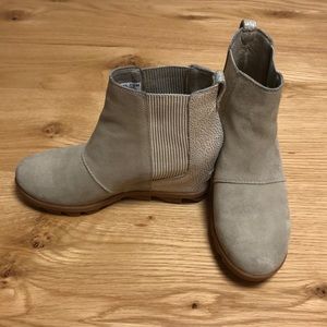 Sorel Joan of the Arctic Chelsea Boot